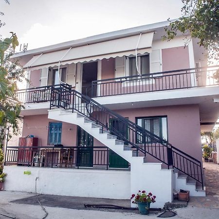 Casa Serena Asprogerakata Exterior photo